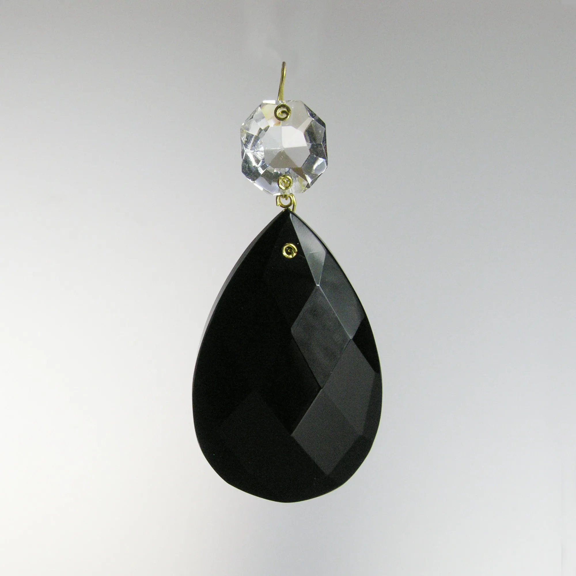 2-1/2" Black Teardrop Prism