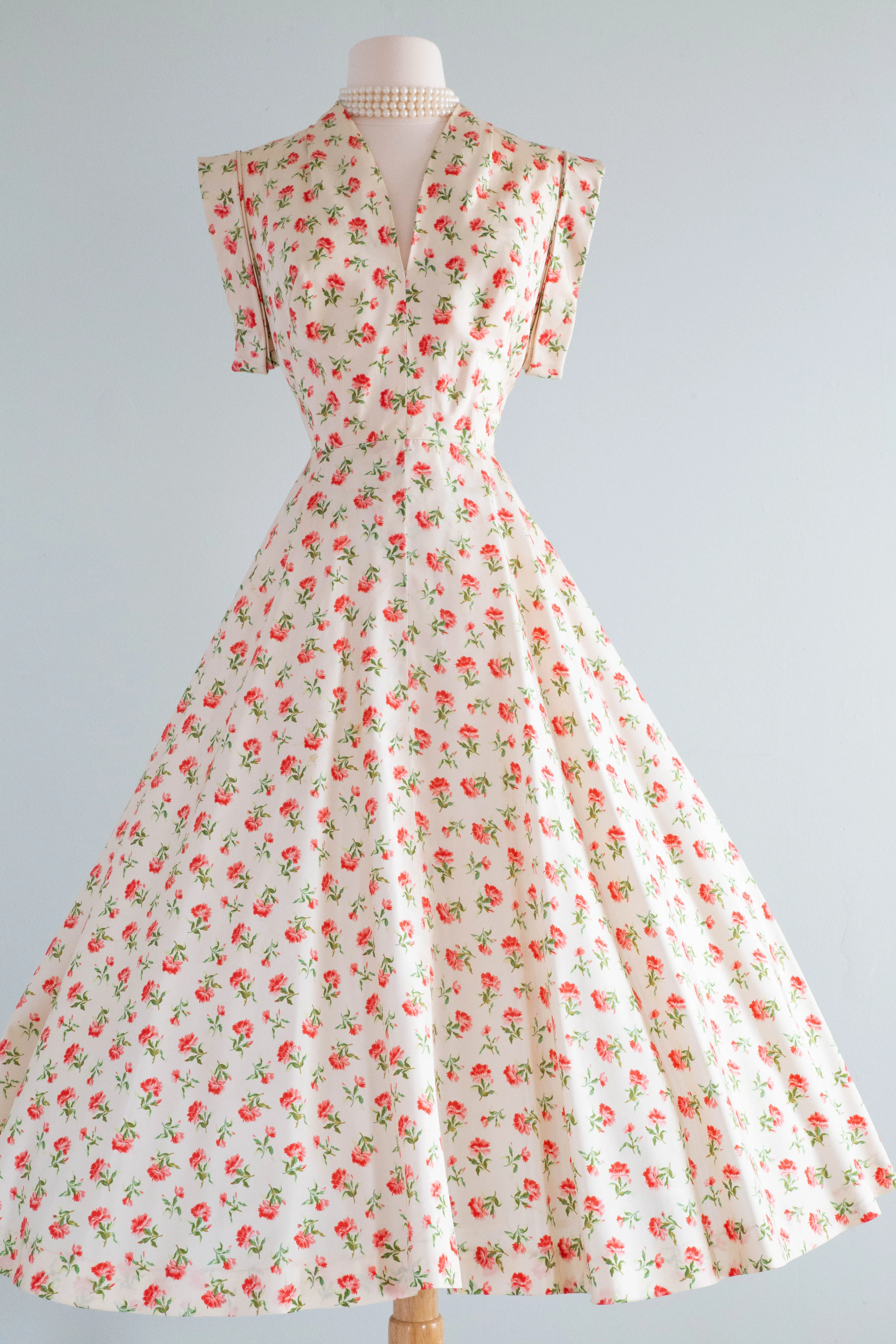 Absolutely Stunning 1950's Traina-Norell Silk Carnation Print Dress / SM