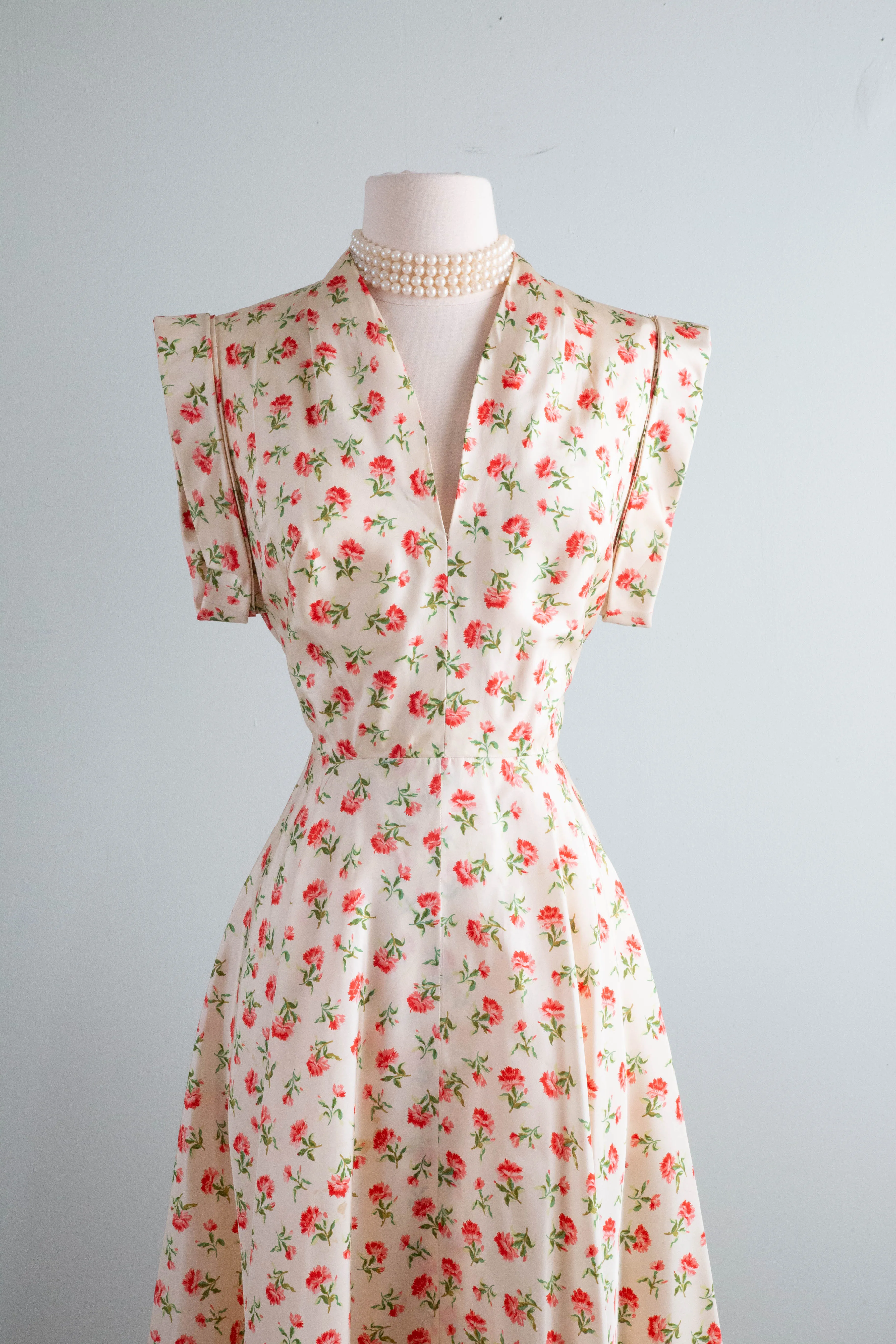 Absolutely Stunning 1950's Traina-Norell Silk Carnation Print Dress / SM