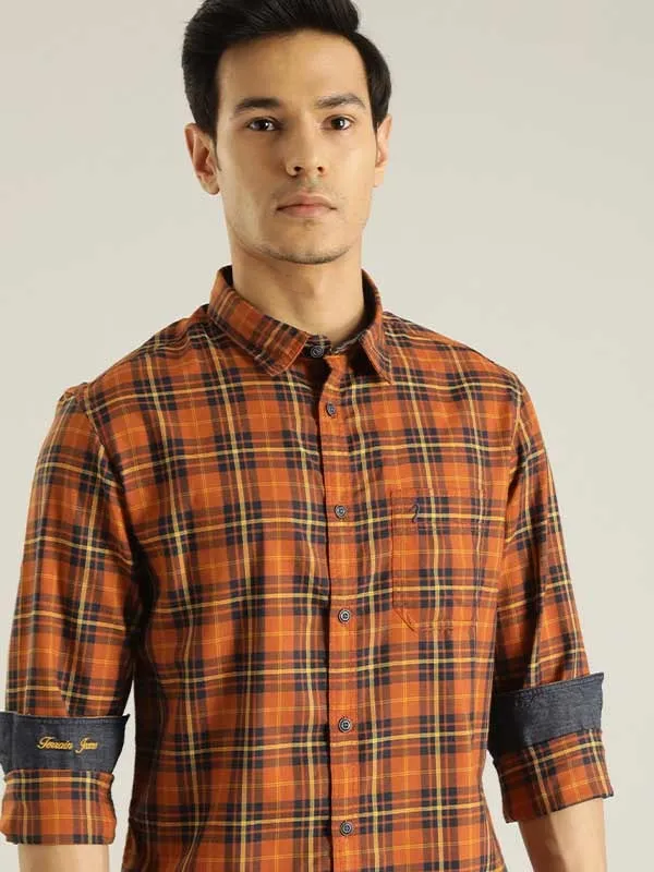 Men Checked Full Sleeve Cotton Blend Shirt