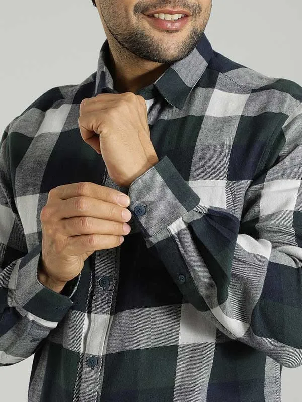 Men Checked Full Sleeve Cotton Shirt