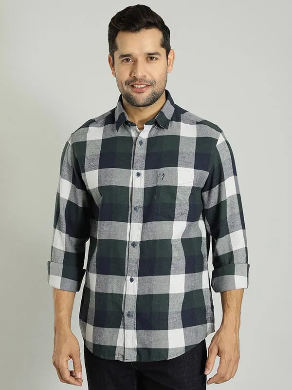 Men Checked Full Sleeve Cotton Shirt