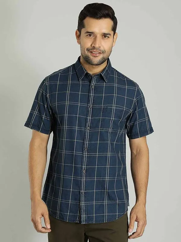 Men Checked Half Sleeve Cotton Shirt