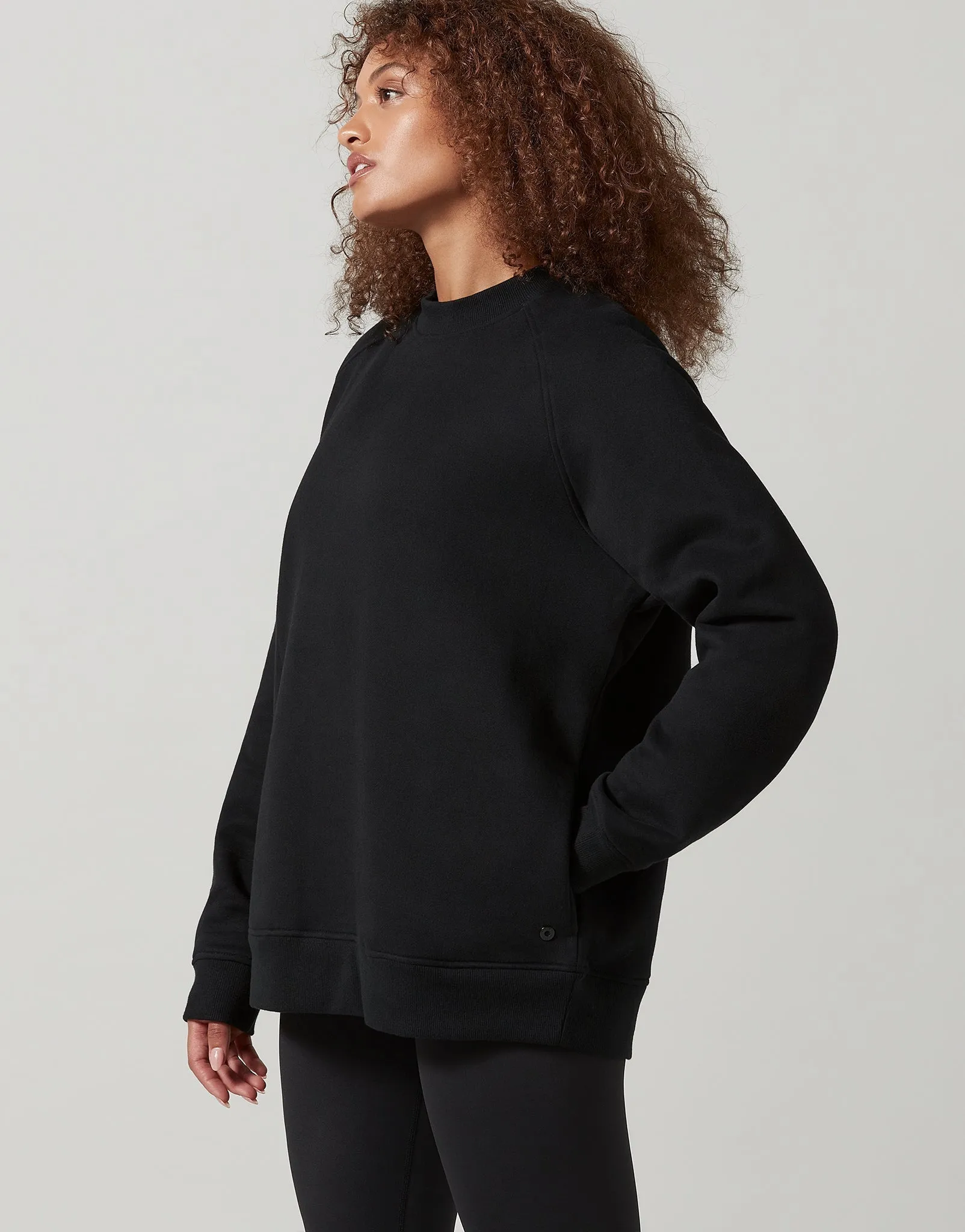 Tara-XR Sweater in Black